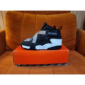 Nike, Shoes, Deadstock 992 Nike Air Raid Bg Size 3y Nos